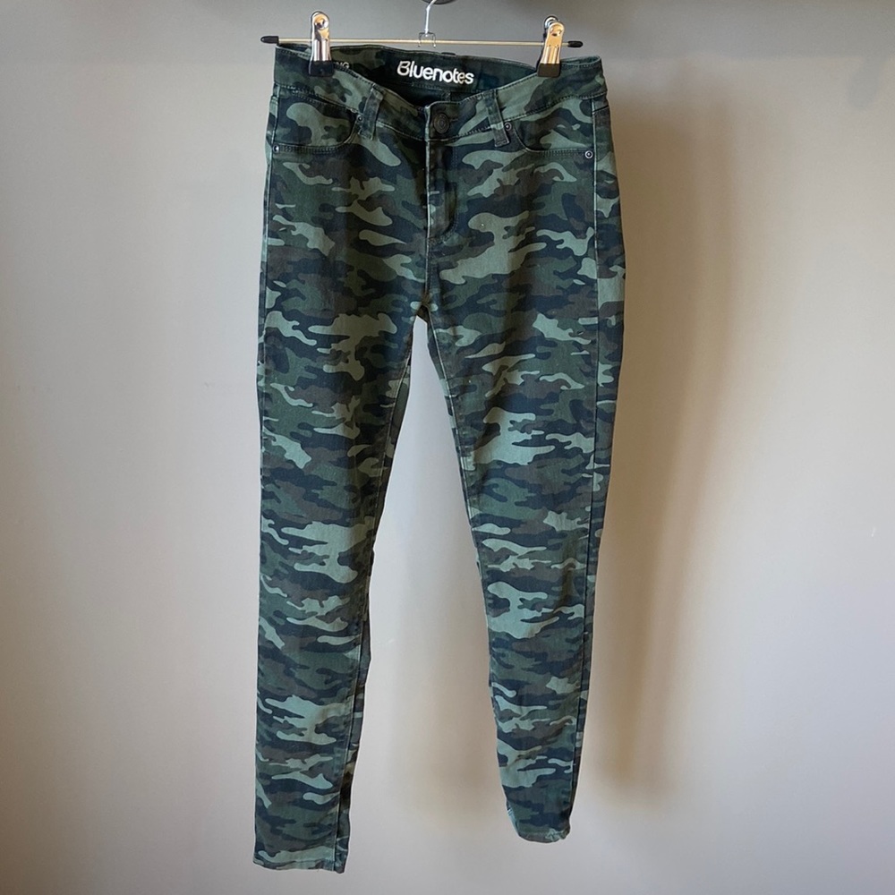 Blue notes camo jeggings size 28